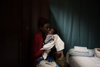 Angela comes from Nigeria. At the end of December 2017 she gave birth to her first child Gift, at the neonatal unit of Sant’Anna hospital in Turin. Angela had a premature birth and she had to remain in hospital for longer due to her little daughter medical condition. Turin.